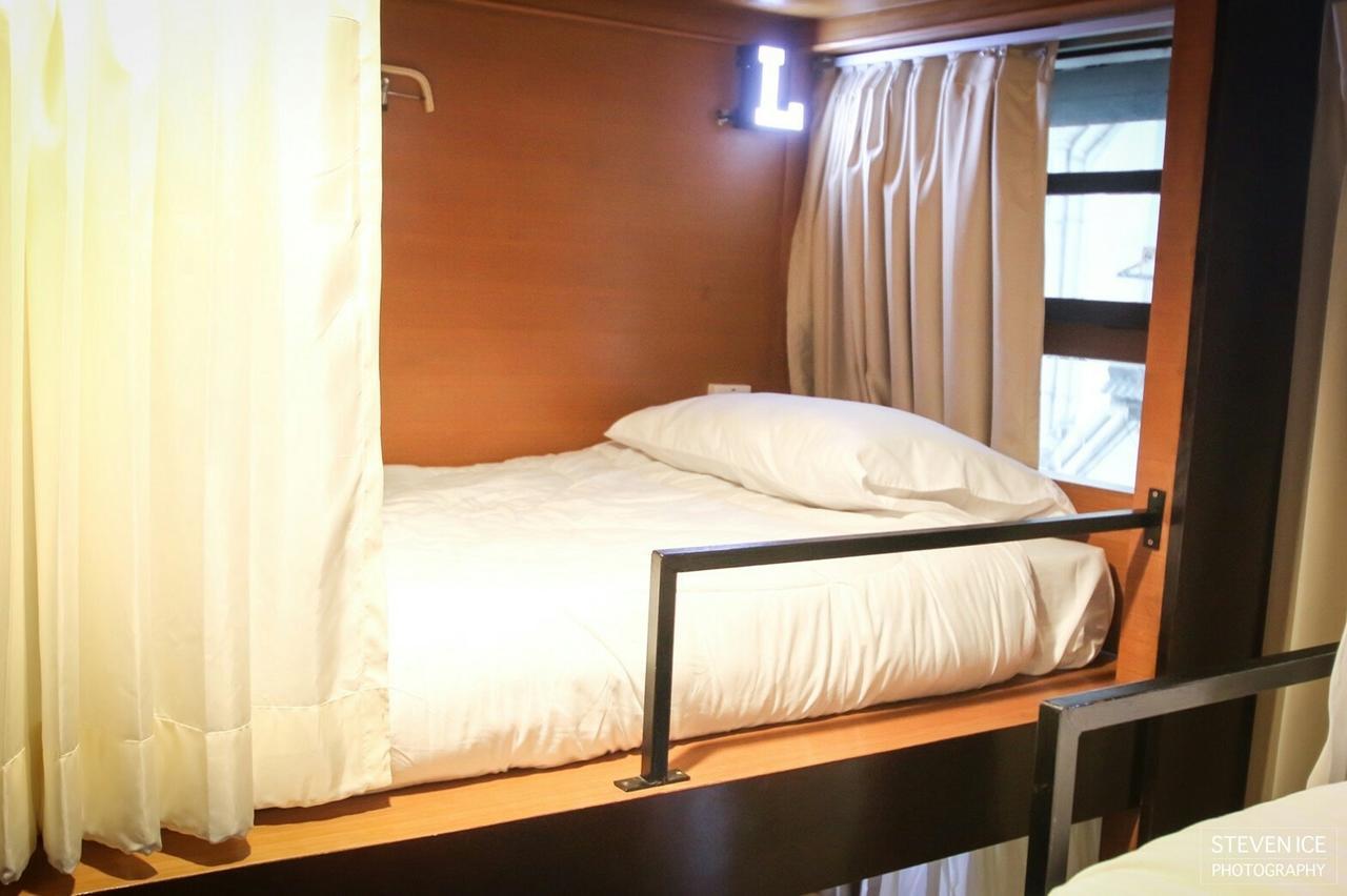 One Night Zleep At Nimman Hostel Chiang Mai Ngoại thất bức ảnh