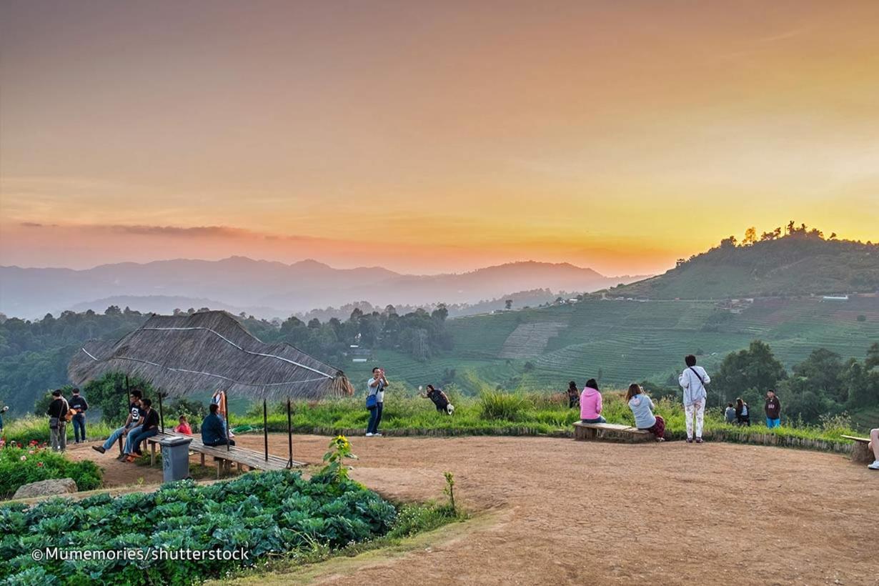 One Night Zleep At Nimman Hostel Chiang Mai Ngoại thất bức ảnh